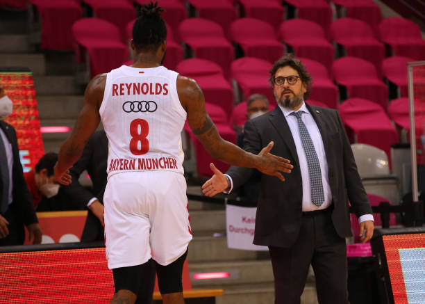 对手的防守 对手的防守